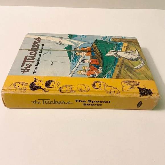 Vintage 1961 The Tuckers The Special Secret by Jo Mendel Book - Picture 10 of 12